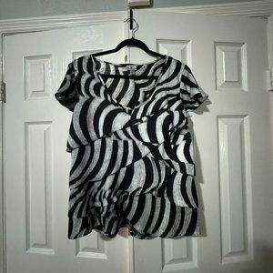 Worthington Black White Ruffle Top XL